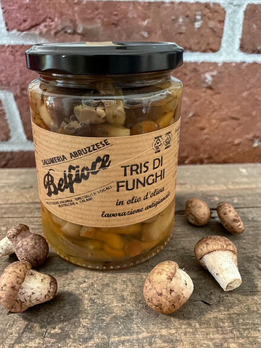 Vasetto di tris di funghi misti in olio d'oliva artigianale Fratelli Belfiore, Salumeria Abruzzese di Vasto"